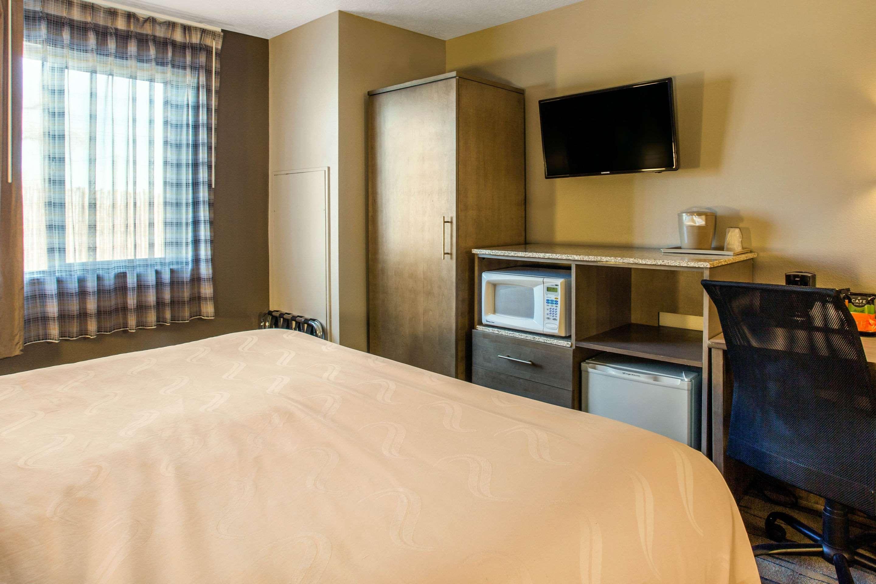 Quality Inn Moriarty Экстерьер фото