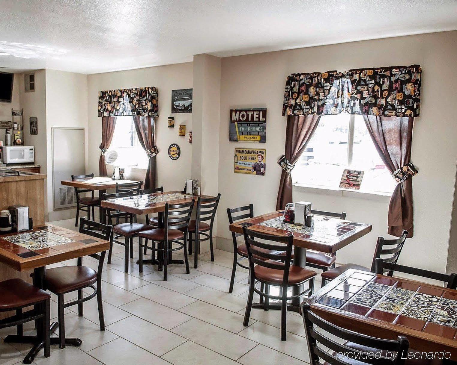 Quality Inn Moriarty Экстерьер фото