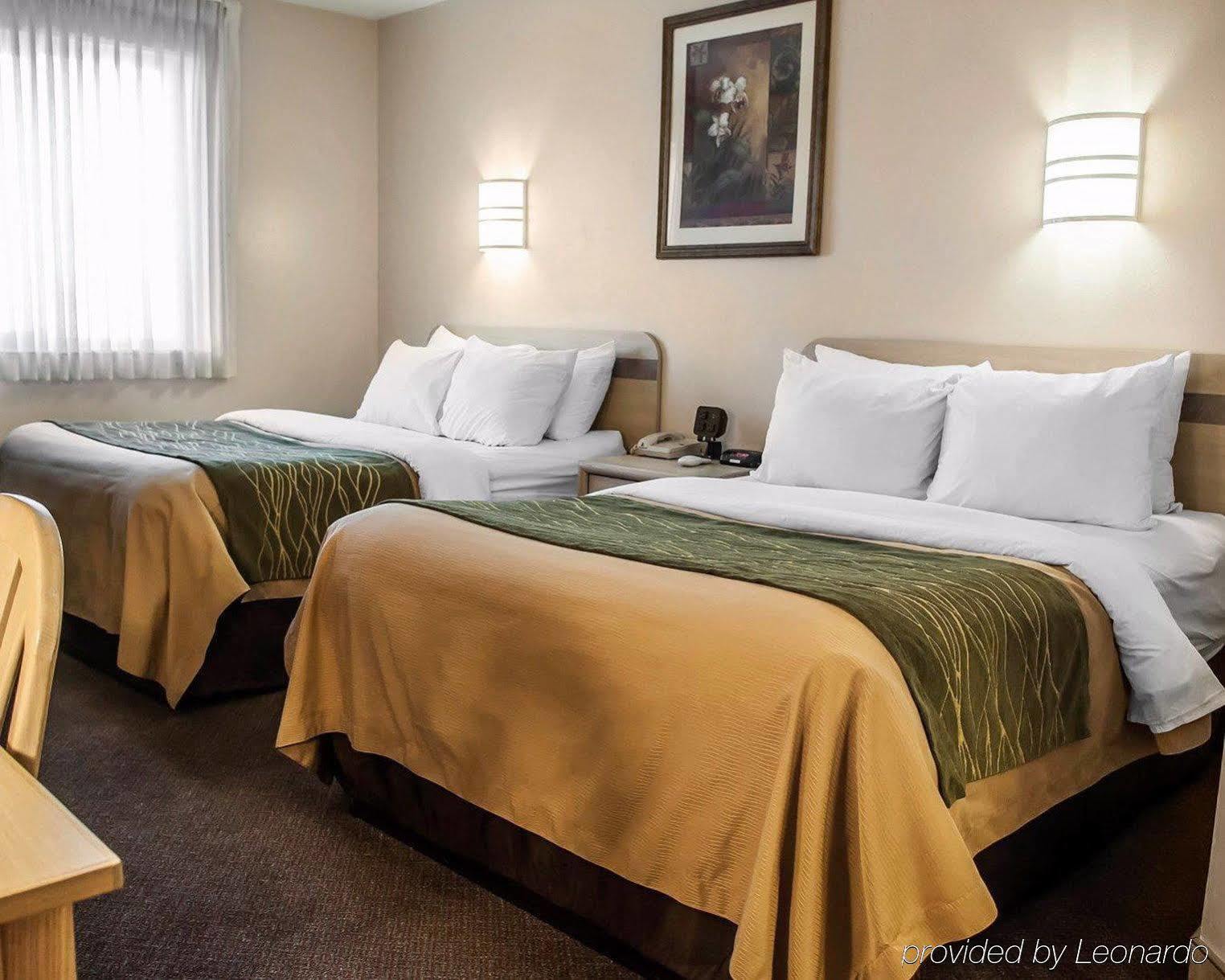 Quality Inn Moriarty Экстерьер фото