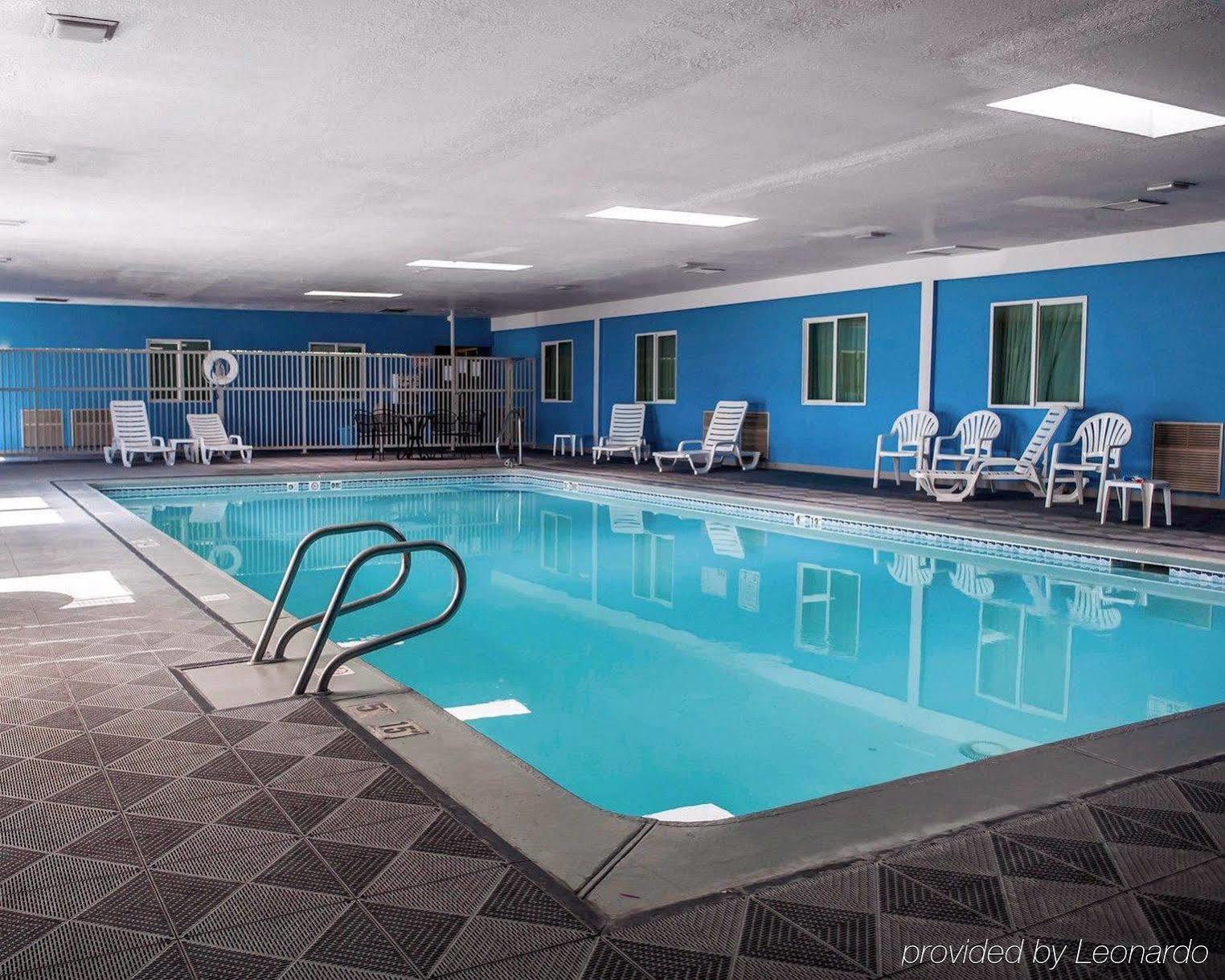 Quality Inn Moriarty Экстерьер фото